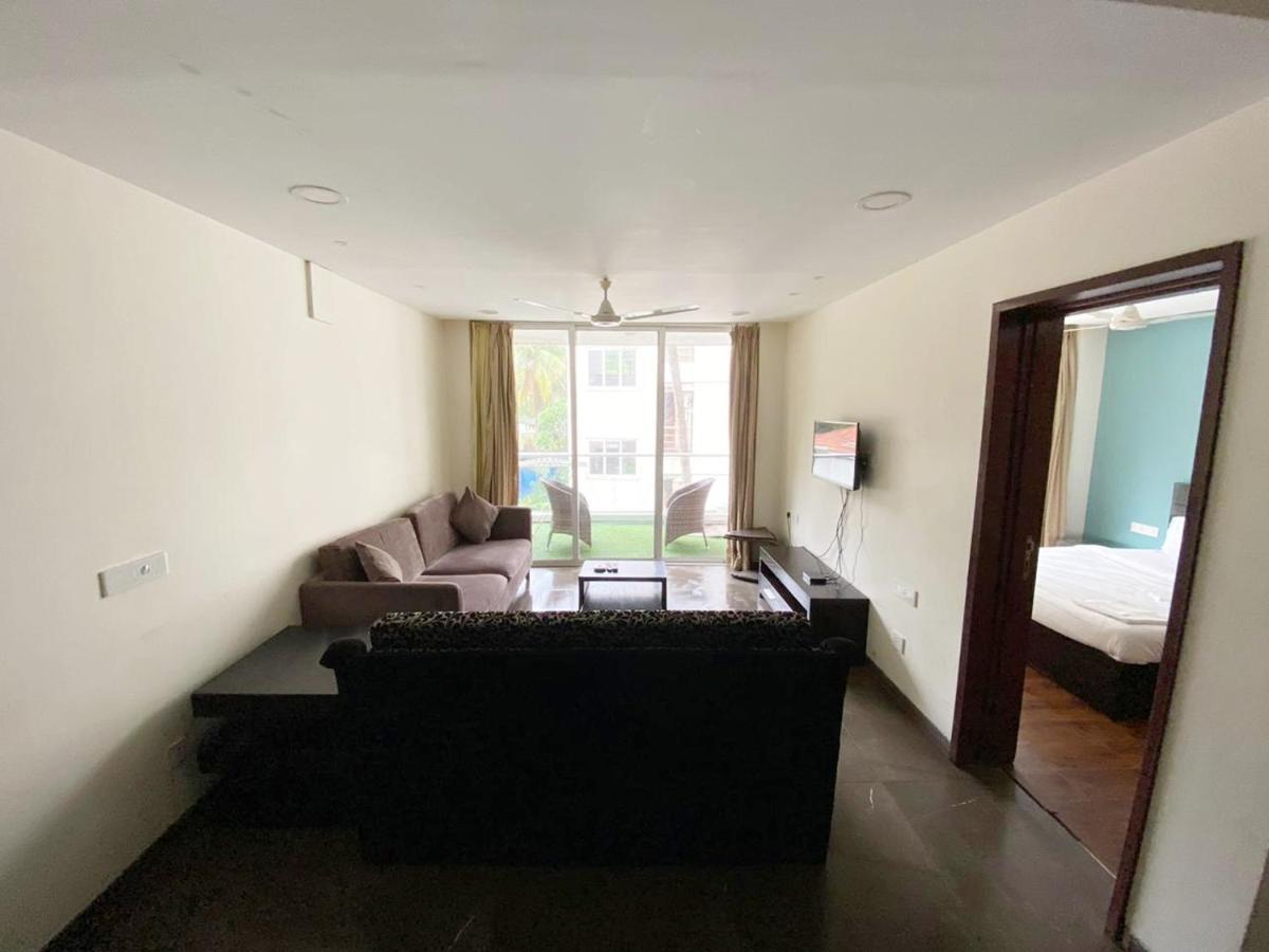 Aarju Luxurious Wave Apartamento Calangute Exterior foto