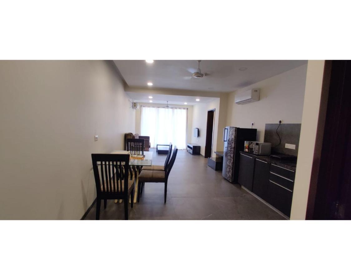 Aarju Luxurious Wave Apartamento Calangute Exterior foto